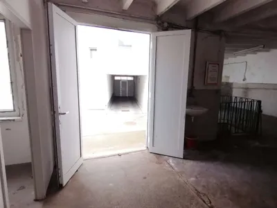 8-Zimmer-Gewerbeimmobilie kaufen in Wien – 341 m², € 450.000 – Bild 14 von 27