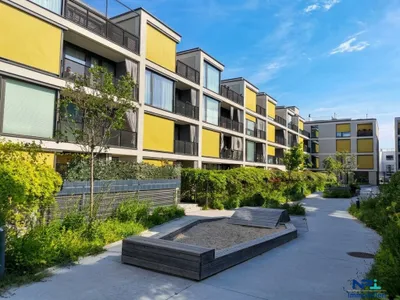 Moderne klimatisierte 3 Zimmer Mietwohnung mit großer Terrasse in bester Lage