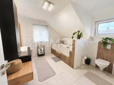 5-Zimmer-Haus kaufen in Ried im Innkreis – 167 m², € 559.000 – Bild 4 von 5