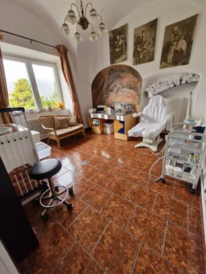 10-Zimmer-Gewerbeimmobilie mieten in Wolfsberg – 18 m², € 200 – Bild 2 von 3