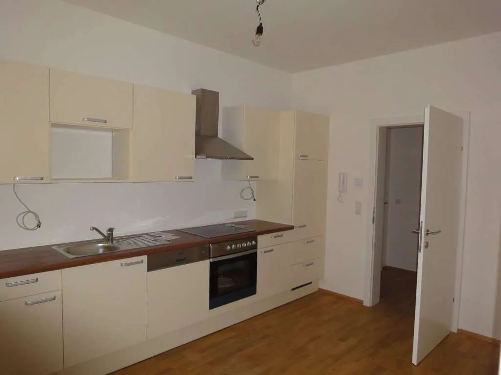 Ideal aufgeteilte 3-Zimmer-Wohnung in absolut guter und zentraler Lage - direkt bei der TU - Anlegerwohnung - Ansicht 3