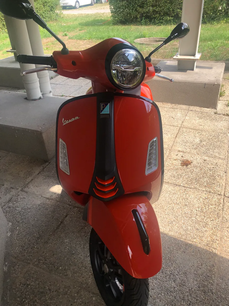Vespa GTS