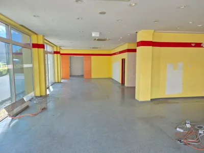 Gewerbeimmobilie mieten in Baden – 451 m², € 10.226 – Bild 3 von 10