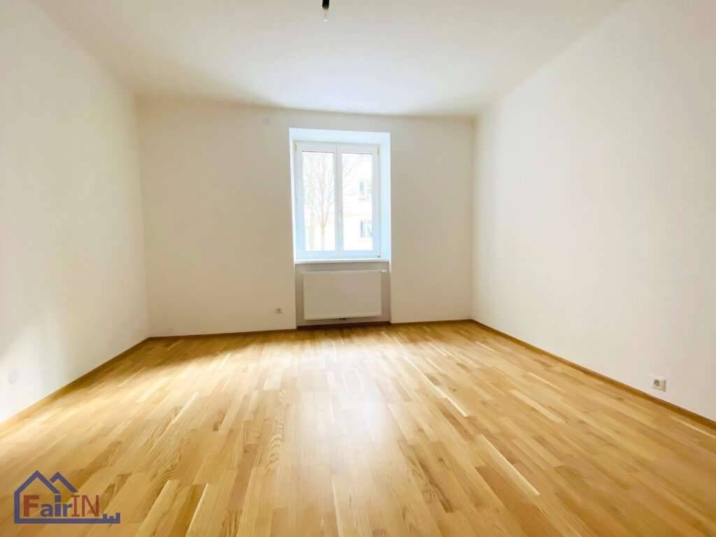 **ERSTBEZUG NACH SANIERUNG**3 ZIMMER EIGENTUMSWOHNUNG** - Ansicht 2