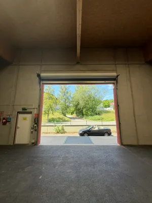 Gewerbeimmobilie mieten in Vöcklabruck – 1 563 m², € 4 – Bild 12 von 16