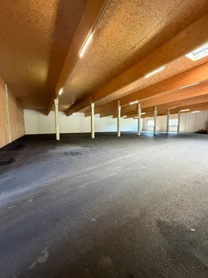 Gewerbeimmobilie mieten in Vöcklabruck – 1 563 m², € 4 – Bild 9 von 16
