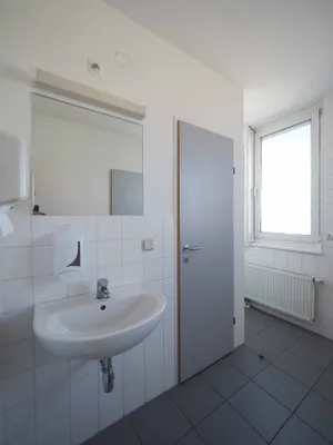 Gewerbeimmobilie mieten in Wien – 806 m², € 23.350 – Bild 7 von 19