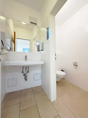 5-Zimmer-Gewerbeimmobilie mieten in Wels – 110 m², € 1.678 – Bild 15 von 16