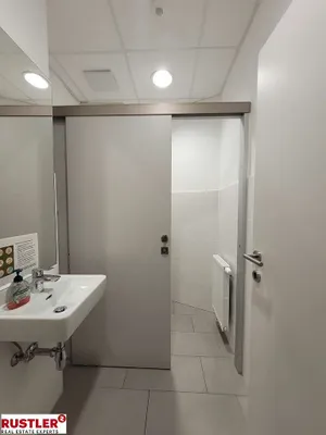 Gewerbeimmobilie mieten in Wien – 109 m², € 1.249 – Bild 10 von 13