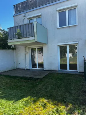 Geräumige ruhige 2-Zimmer-Wohnung mit Terrasse, Garten und U1-Anbindung – Bild 2