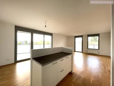 4-Zimmer-GARTEN-Wohnung mit fast 100m² Außenfläche in unmittelbarer U3-Nähe – Bild 2