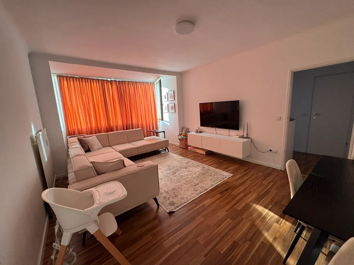 Gepflegte 2-Zimmer-Wohnung mit Lift, Parkplatz & Keller in Günselsdorf (Bezirk Baden) - Ansicht 3