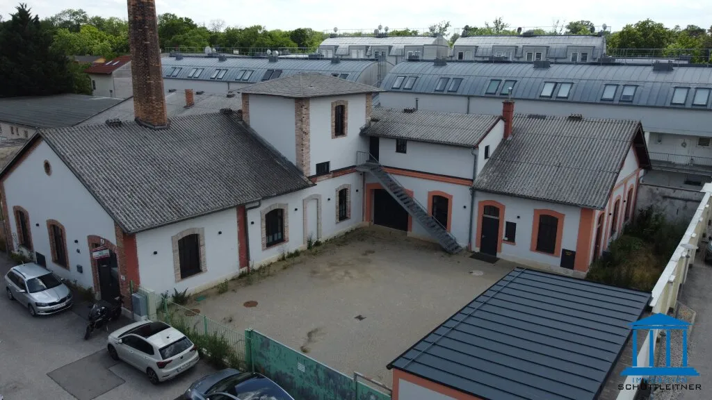 Kauf dir eine TEILSANIERTE FABRIK (Baujahr 1820) zum Wohnen und Arbeiten! - ANKAUFBAR: ost- UND / ODER westseitiger Teil! - Ansicht 2