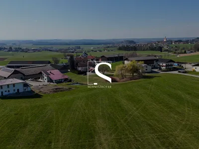 Grundstück kaufen in Braunau am Inn – 2 574 m², € 400.000