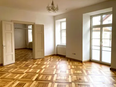 5-Zimmer-Gewerbeimmobilie kaufen in Gmunden – 117 m², € 369.000