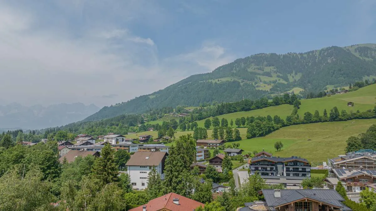 Erschlossenes Baugrundstück, sonnige und ruhige Lage in Kitzbühel - Ansicht 3