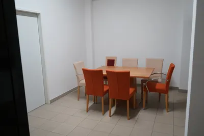 Gewerbeimmobilie mieten in Baden – 600 m², € 5 – Bild 17 von 17