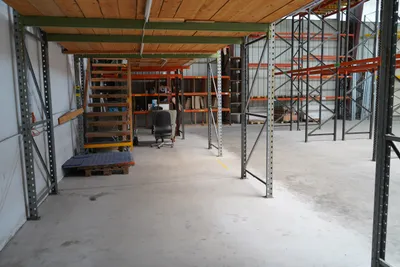 Gewerbeimmobilie mieten in Baden – 600 m², € 5 – Bild 8 von 17