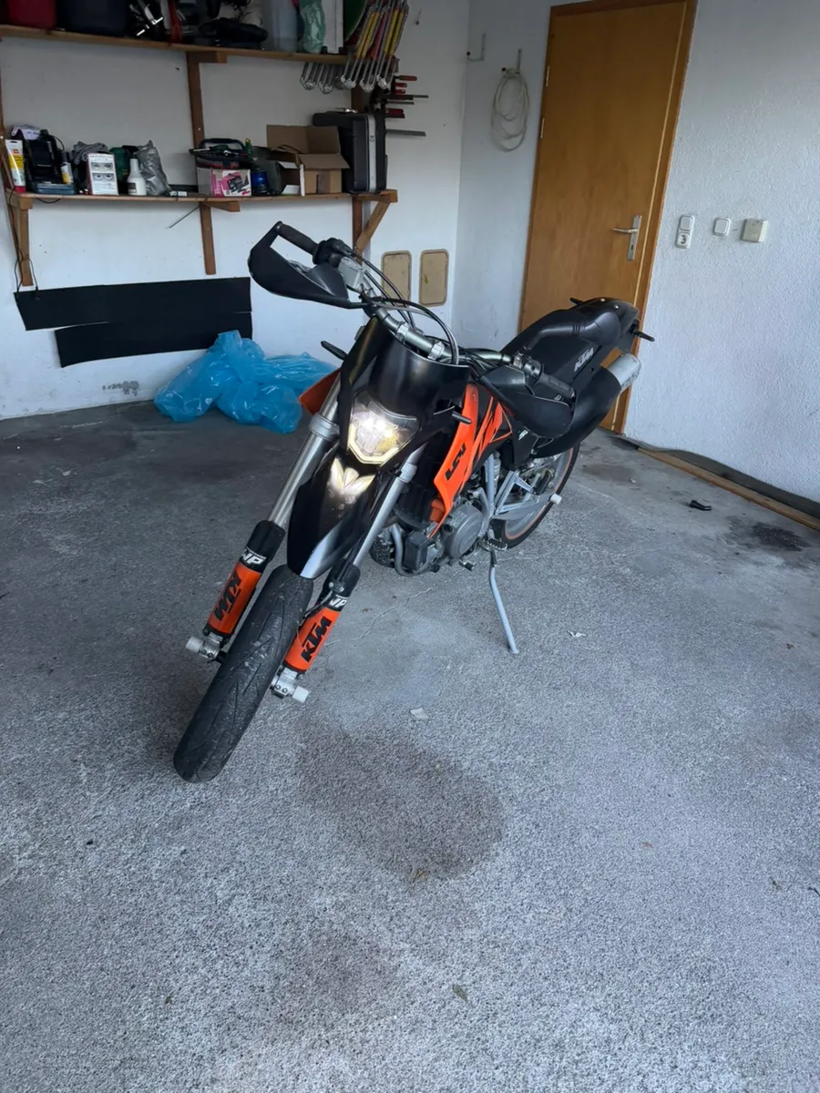 KTM 640