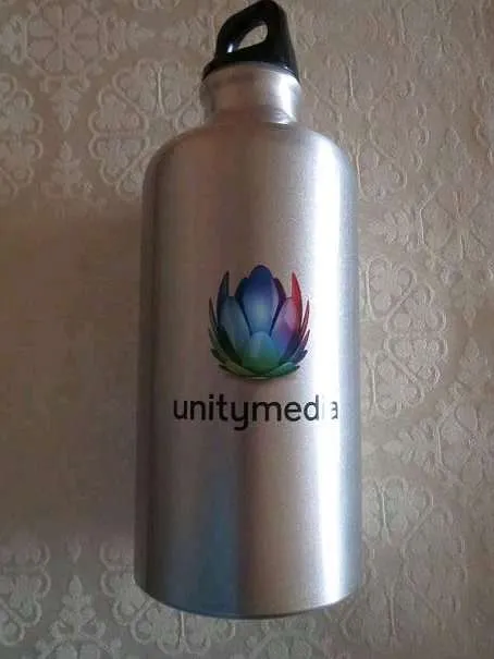 Trinkflasche, neu