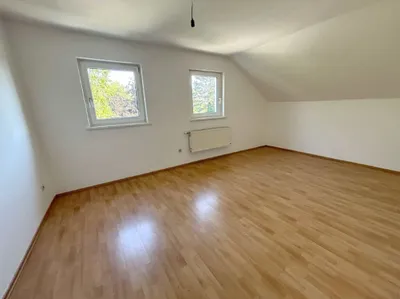 2-Zimmer-Wohnung mieten in Wiener Neustadt Land – 53,8 m², € 744 – Bild 2 von 8