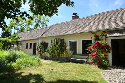 3-Zimmer-Haus kaufen in Hollabrunn – 79 m², € 195.000
