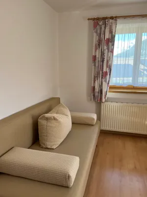 2-Zimmer-Wohnung mieten in Kitzbühel – 120 m², € 1.500 – Bild 4 von 12