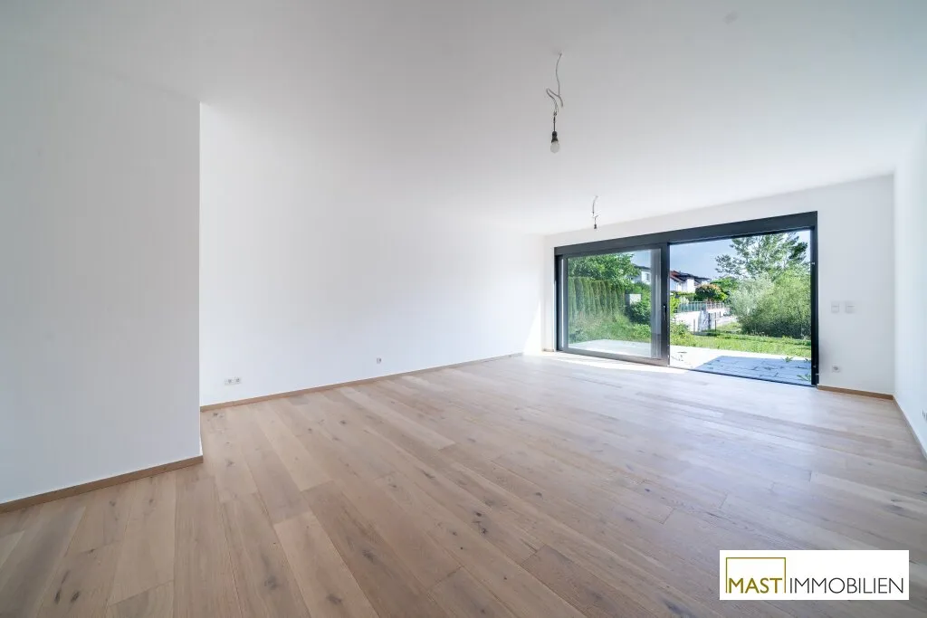 Verlängerte Bauträgergarantie inklusive! Sofort bezugsfertige Doppelhaushälfte mit Blick auf das Wasser und 464 m² Grundfläche! - Ansicht 3
