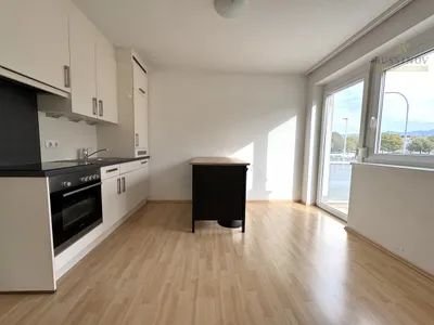 2-Zimmer-Wohnung mieten in Klagenfurt – 37 m², € 698 – Bild 2 von 9