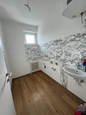 2-Zimmer-Gewerbeimmobilie mieten in Linz – 100 m², € 984 – Bild 6 von 11