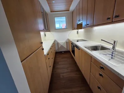 Neu-renovierte, klimatisierte DG-Maisonette-Wohnung in sehr guter Währinger-Lage – Bild 3