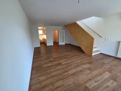 Neu-renovierte, klimatisierte DG-Maisonette-Wohnung in sehr guter Währinger-Lage