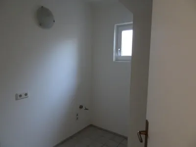4-Zimmer-Gewerbeimmobilie mieten in Bruck-Mürzzuschlag – 100 m², € 1.272 – Bild 6 von 11