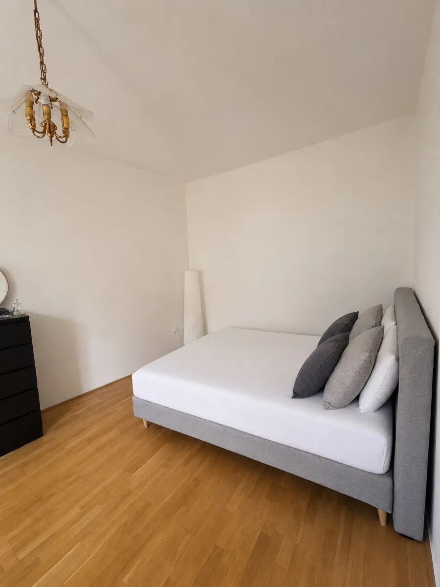 Junger Nachmieter für WG- Zimmer in charmanter 3-Zimmer-Altbauwohung in 1030 Wien gesucht - Widok 3