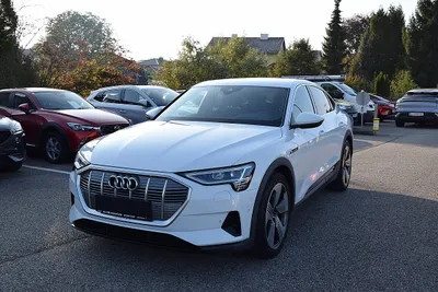 Audi e-tron SB 50 quattro 71kWh **8 Fach Bereift**