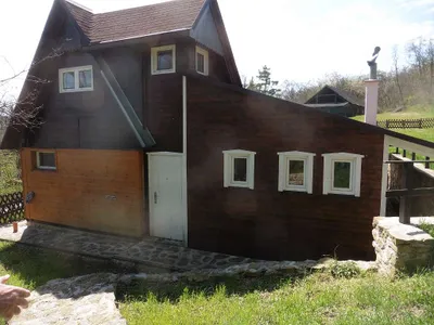 4-Zimmer-Haus mieten in Hollabrunn – 120 m², € 1.250 – Bild 2 von 10
