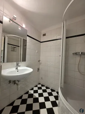 3-Zimmer-Wohnung kaufen in Baden – 75 m², € 229.000 – Bild 9 von 11