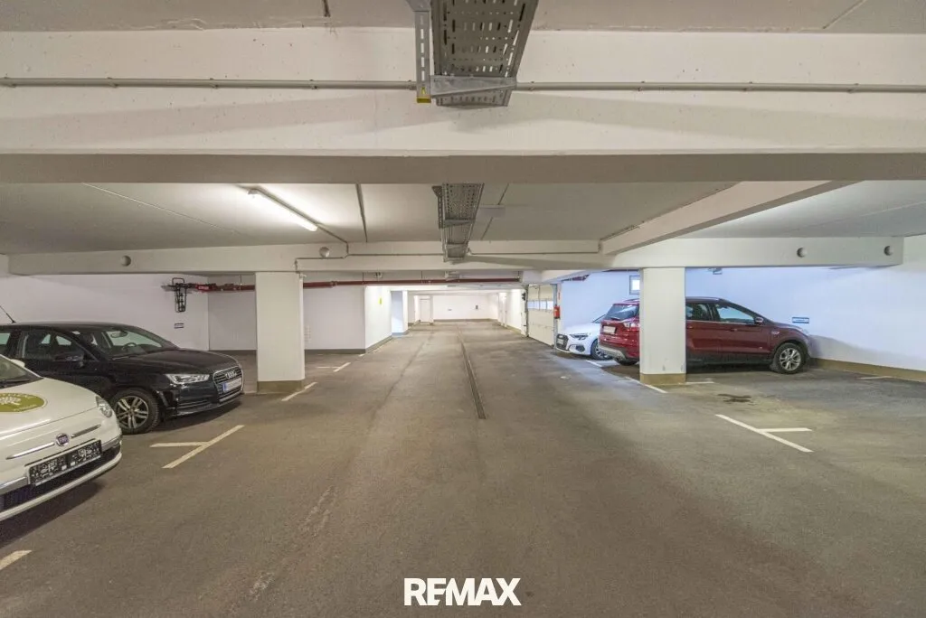 Tiefgaragenplatz im Vorsorgezentrum Pinsdorf in zentraler Lage - Ansicht 3