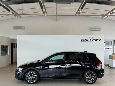 VW Golf 2,0 TDI Life*Memory*Massage*LED*Spur*Virtual