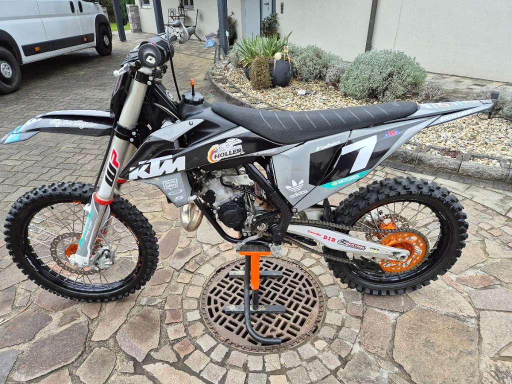 KTM 125 SX Motocross