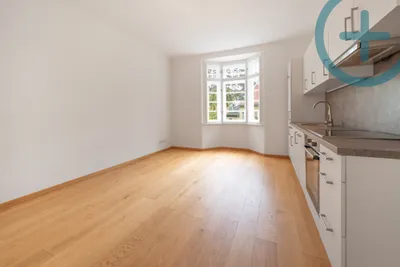 stilvolle 2-Zimmerwohnung im Grünen – Bild 3