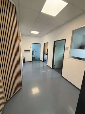 7-Zimmer-Gewerbeimmobilie mieten in Graz – 313 m², € 3.990 – Bild 7 von 15