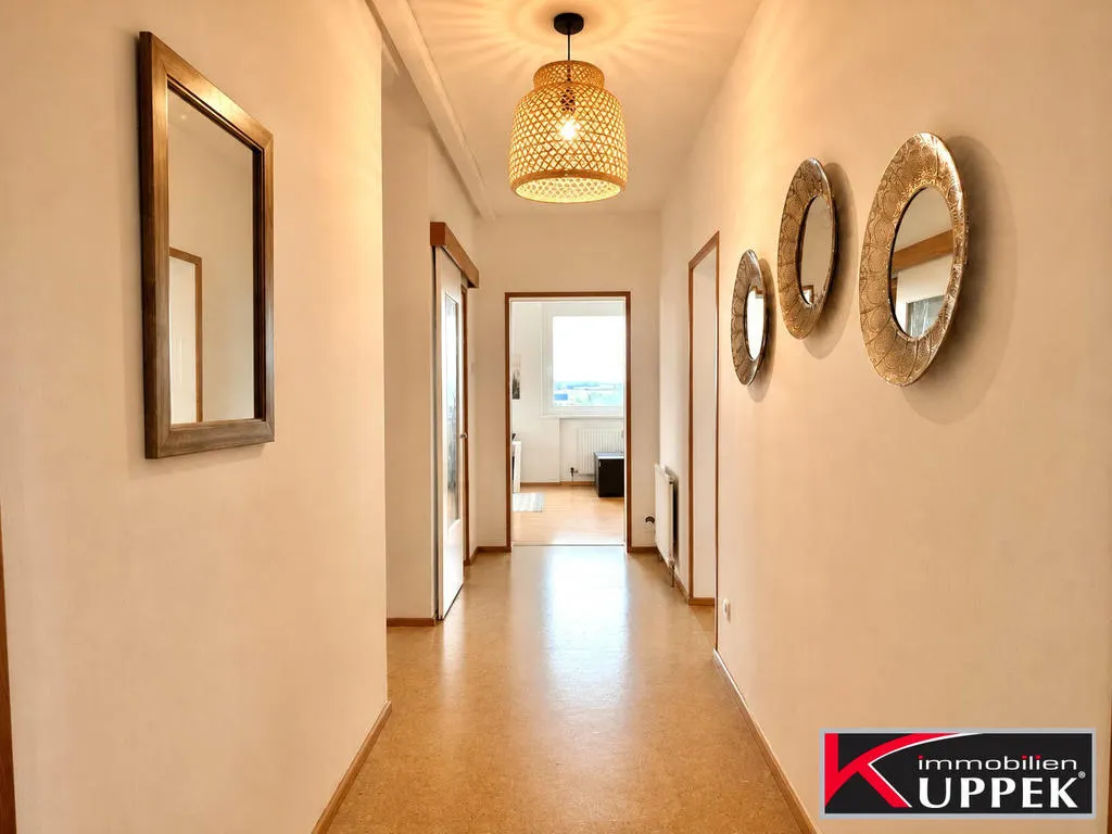 *** 4-ZIMMER - WOHNUNG MIT LIFT UND LOGGIA *** - Ansicht 2