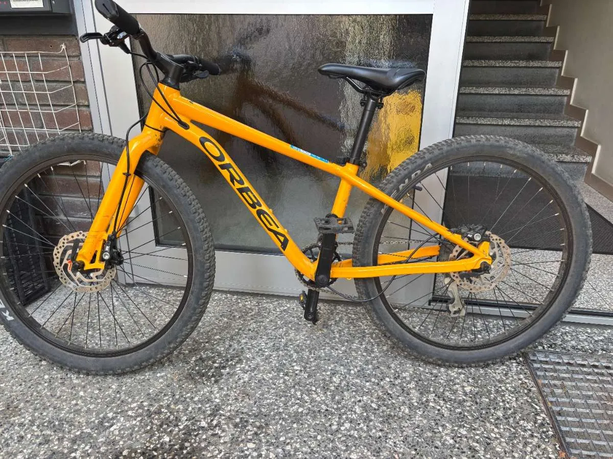 mtb reifen michelin Wild Run 'r 29-Zoll-Slick-Mountainbike-Reifen 35-622 Farbe:SCHWARZGRAU USA Made Knee/Shin Protectors Shirts & Trikots