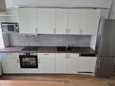 7-Zimmer-Wohnung mieten in Wien – 210 m², € 800 – Bild 21 von 24