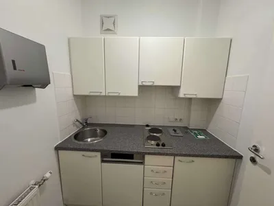 Gewerbeimmobilie mieten in Wien – 122 m², € 15 – Bild 7 von 14