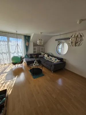 3-Zimmer-Wohnung mieten in Neunkirchen – 72 m², € 720 – Bild 2 von 11