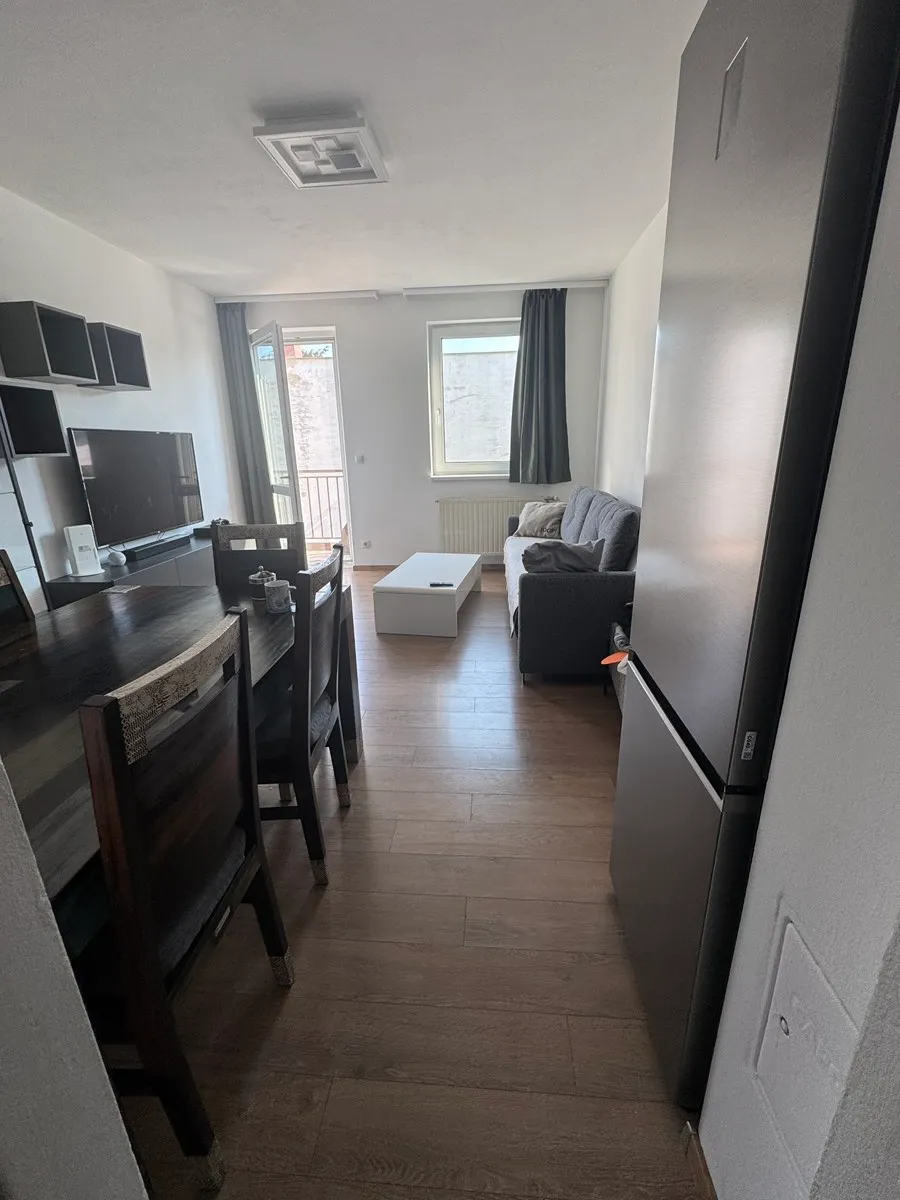 Verkaufe 2 Zimmer Wohnung - "Zentrum" - Ansicht 2