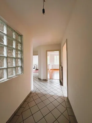 2-Zimmer-Wohnung mieten in Baden – 69,4 m², € 654 – Bild 10 von 13