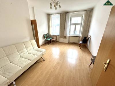 PROVISIONSFREI - 2,5 ZIMMER WOHNUNG IN RUHIGER LAGE - Besichtigungstermin Montag 15.6.2026 um 20 Uhr